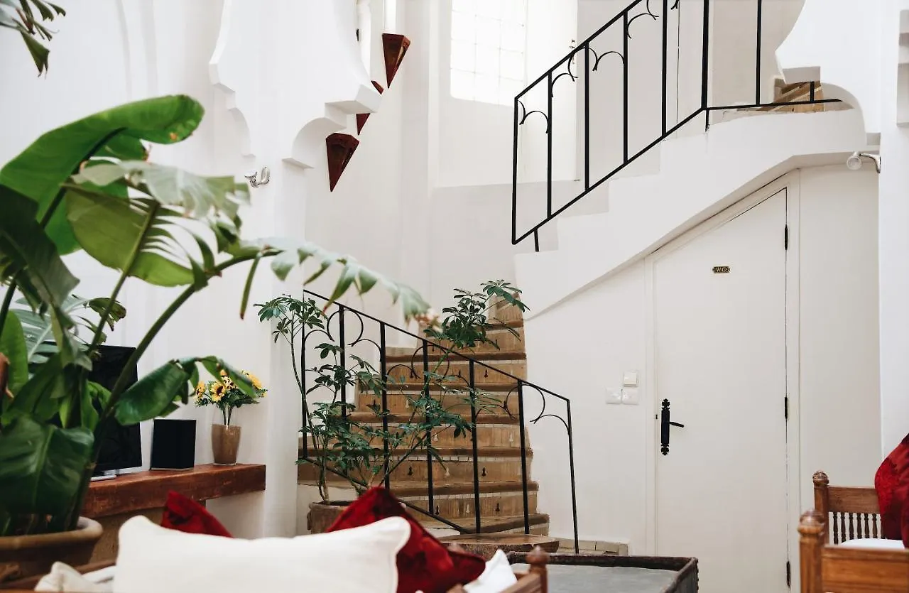 Dar Liouba Hotel Essaouira 4*,  Marrocos